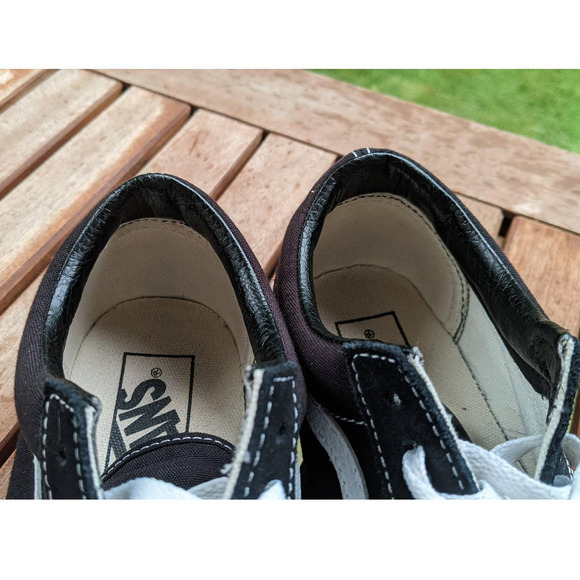 Vans Old Skool Core Classics Style 721356 Size 6.5M 8W Black and White - Picture 8 of 10